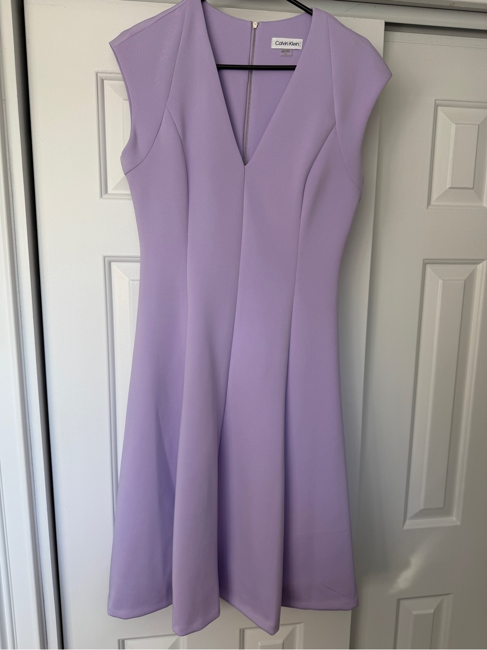 Calvin Klein Women's Crepe V-Neck Dress
